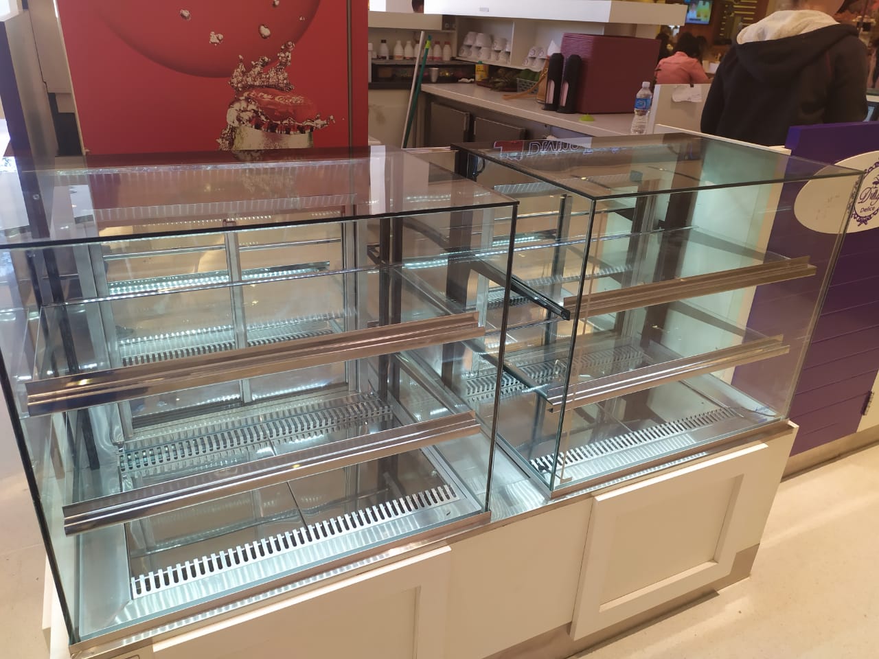 Vitrine Estufa e refrigerada Mais Inox Refrigeração RIBEIRÃO PRETO